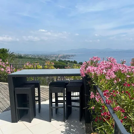 Ferreol 2, Vue Panoramique, Clim, Piscine * Roquebrune-sur Argens